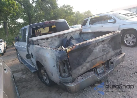 2018 Ram 1500 Slt 4X4 6'4 Box из США, поврежденный, VIN 1C6RR7GG4JS306981